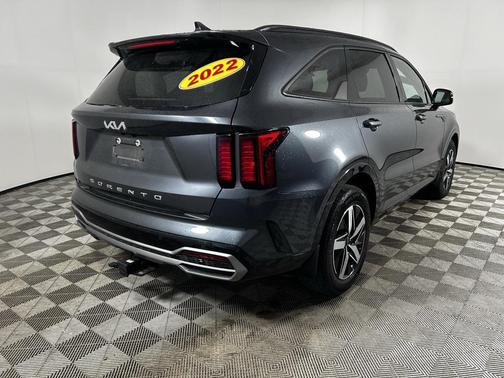 2022 Kia Sorento S