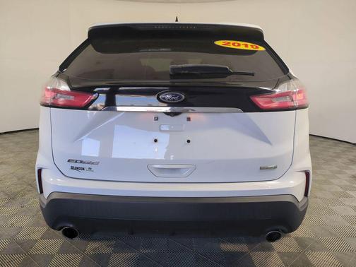 2019 Ford Edge SE