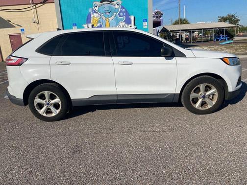 2019 Ford Edge SE