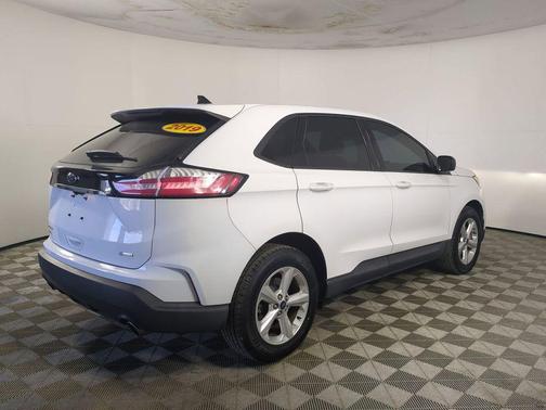 2019 Ford Edge SE