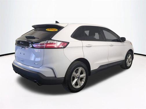 2019 Ford Edge SE