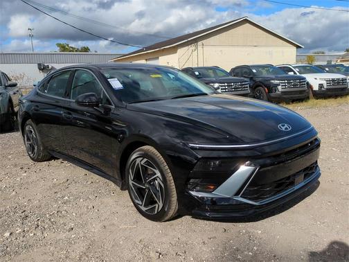 2026 Hyundai SONATA SEL