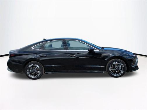 2026 Hyundai SONATA SEL