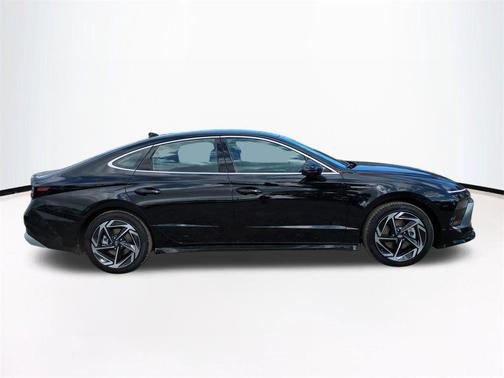 2026 Hyundai SONATA SEL