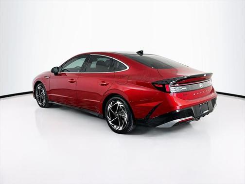 2025 Hyundai SONATA SEL