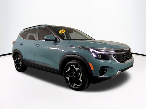 2025 Kia Seltos EX