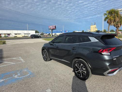 2023 Kia Sportage Hybrid EX