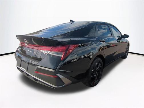 2026 Hyundai ELANTRA Sport