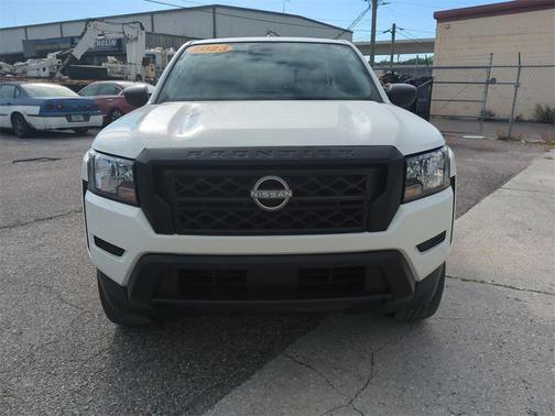 2023 Nissan Frontier S