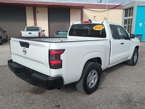 2023 Nissan Frontier S