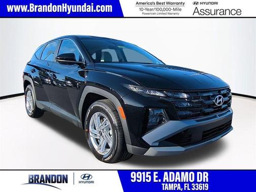 2026 Hyundai TUCSON SE