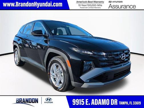 2026 Hyundai TUCSON SE