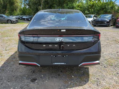 2025 Hyundai SONATA SE