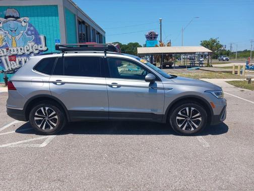 Silver Metallic 2024 Volkswagen Tiguan 2.0T S