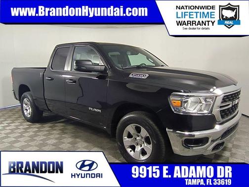 Diamond Black Crystal Pearlcoat 2023 RAM 1500 Big Horn/Lone Star