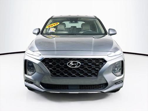 2019 Hyundai SANTA FE SE 2.4