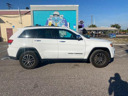 Bright White Clearcoat 2019 Jeep Grand Cherokee Limited