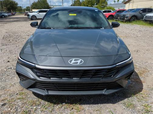 2025 Hyundai ELANTRA HEV SEL Sport