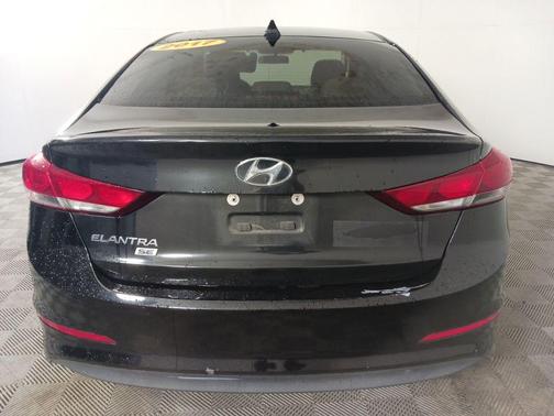 Phantom Black 2017 Hyundai ELANTRA SE