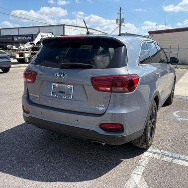 Everlasting Silver 2020 Kia Sorento S