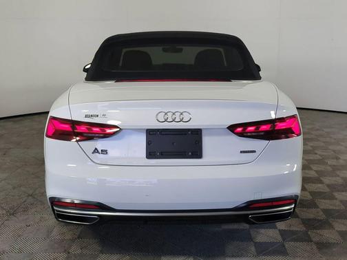 Ibis White/Black Roof 2022 Audi A5 45 Premium