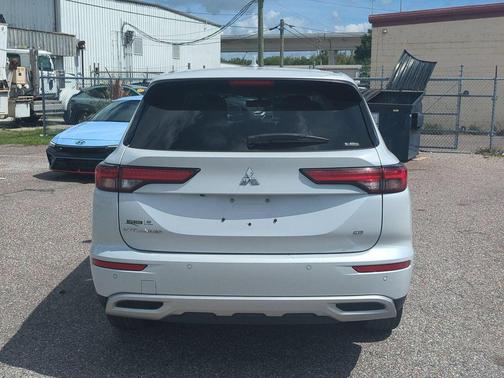 2024 Mitsubishi Outlander SE S-AWC