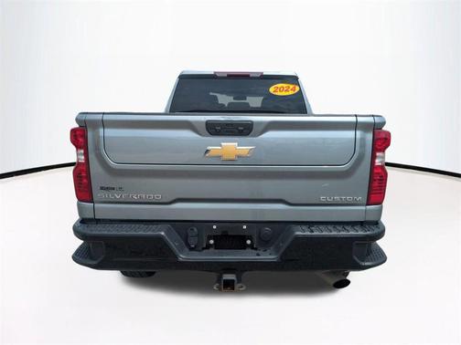 2024 Chevrolet Silverado 2500 Custom