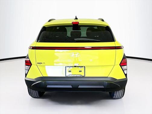 2025 Hyundai KONA SEL Convenience