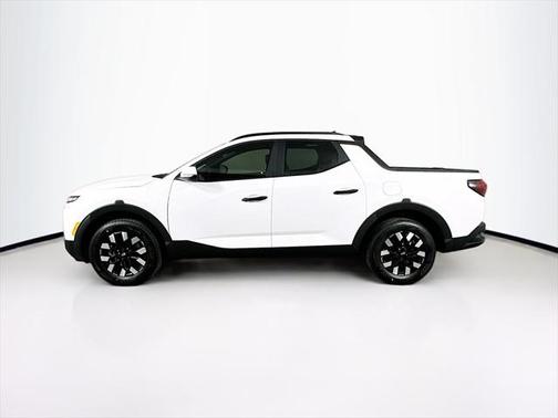 2025 Hyundai SANTA CRUZ SEL Activity