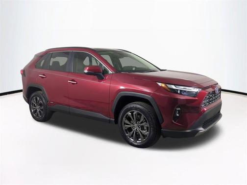 2024 Toyota RAV4 Hybrid SE