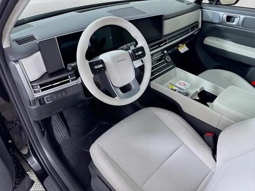 2025 Hyundai SANTA FE SE