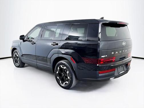 2025 Hyundai SANTA FE SE