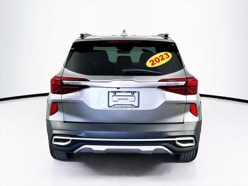 2023 Kia Seltos EX