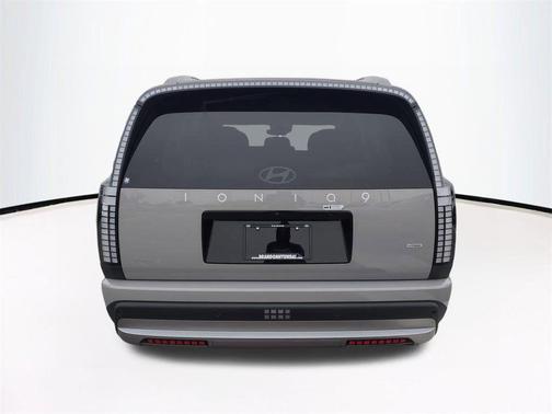 2026 Hyundai IONIQ 9 SE