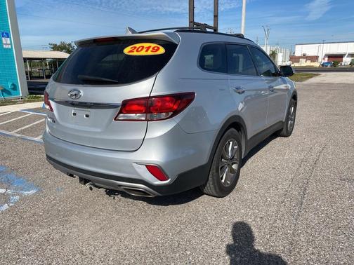 2019 Hyundai Santa Fe XL SE