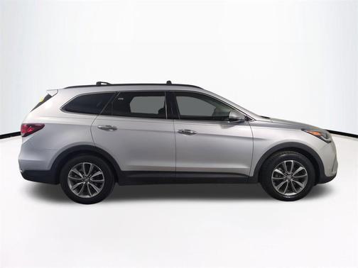 2019 Hyundai Santa Fe XL SE
