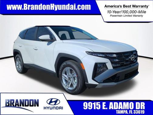 2026 Hyundai TUCSON SE