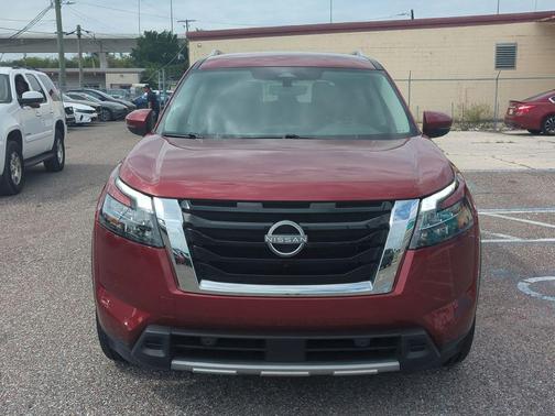 Scarlet 2025 Nissan Pathfinder SL FWD