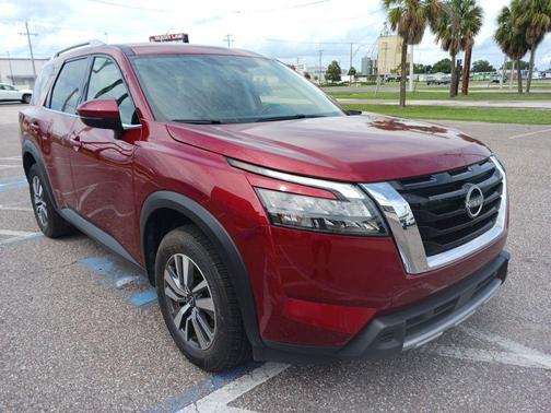Scarlet 2025 Nissan Pathfinder SL FWD