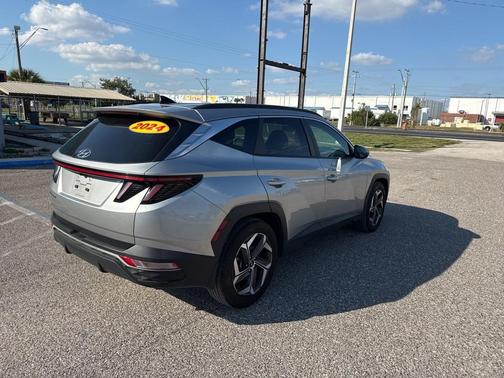 2024 Hyundai TUCSON SEL