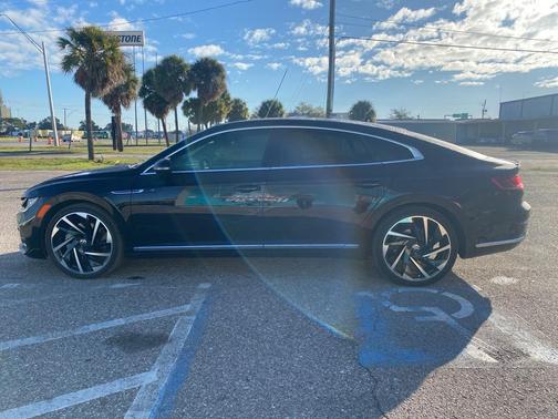 2023 Volkswagen Arteon 2.0T SEL Premium R-Line 4MOTION