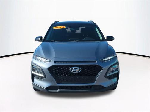 Sonic Silver w/Black Roof 2018 Hyundai KONA SEL
