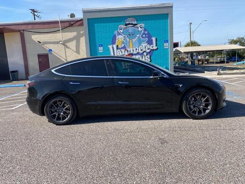 2019 Tesla Model 3 Standard Range