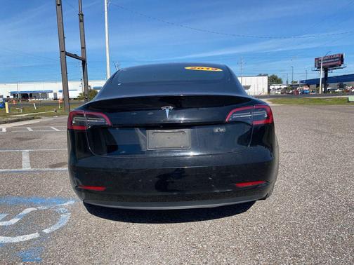 2019 Tesla Model 3 Standard Range