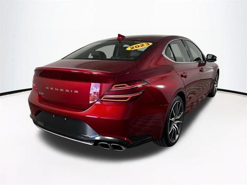 2023 Genesis G70 2.0T RWD