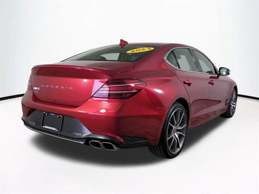 2023 Genesis G70 2.0T RWD