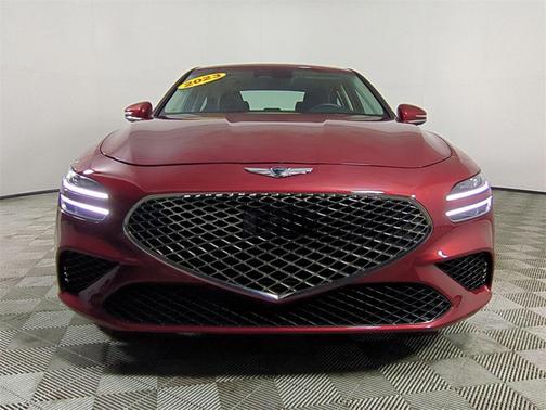 2023 Genesis G70 2.0T RWD