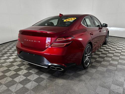 2023 Genesis G70 2.0T RWD