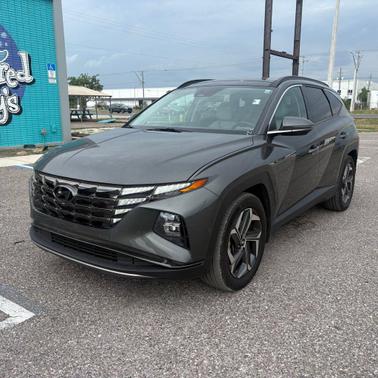 Amazon Gray 2022 Hyundai TUCSON Limited