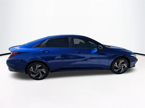 2025 Hyundai ELANTRA HEV SEL Sport